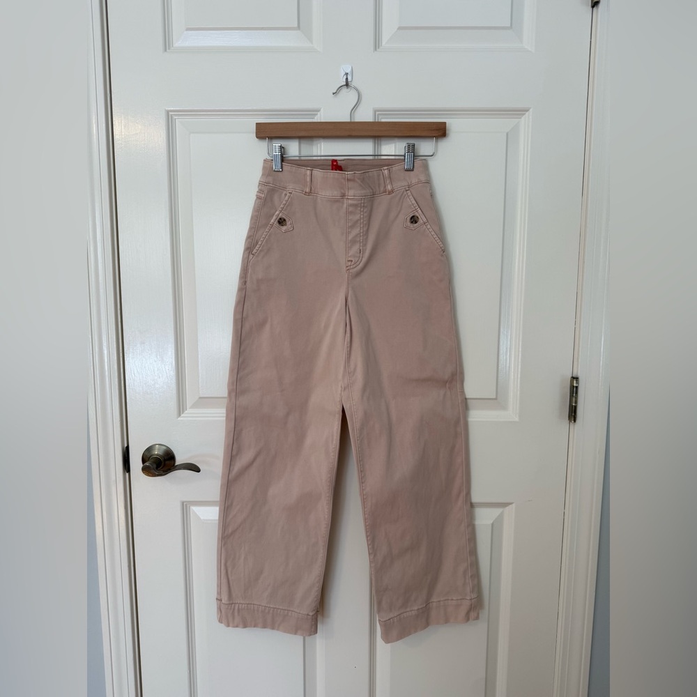Never Worn!!  SPANX Women’s Light Pink Wide-Leg Cropped pants